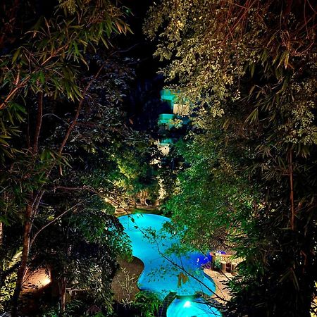 Sundaras Infinity Jungle Resort 담불라 외부 사진