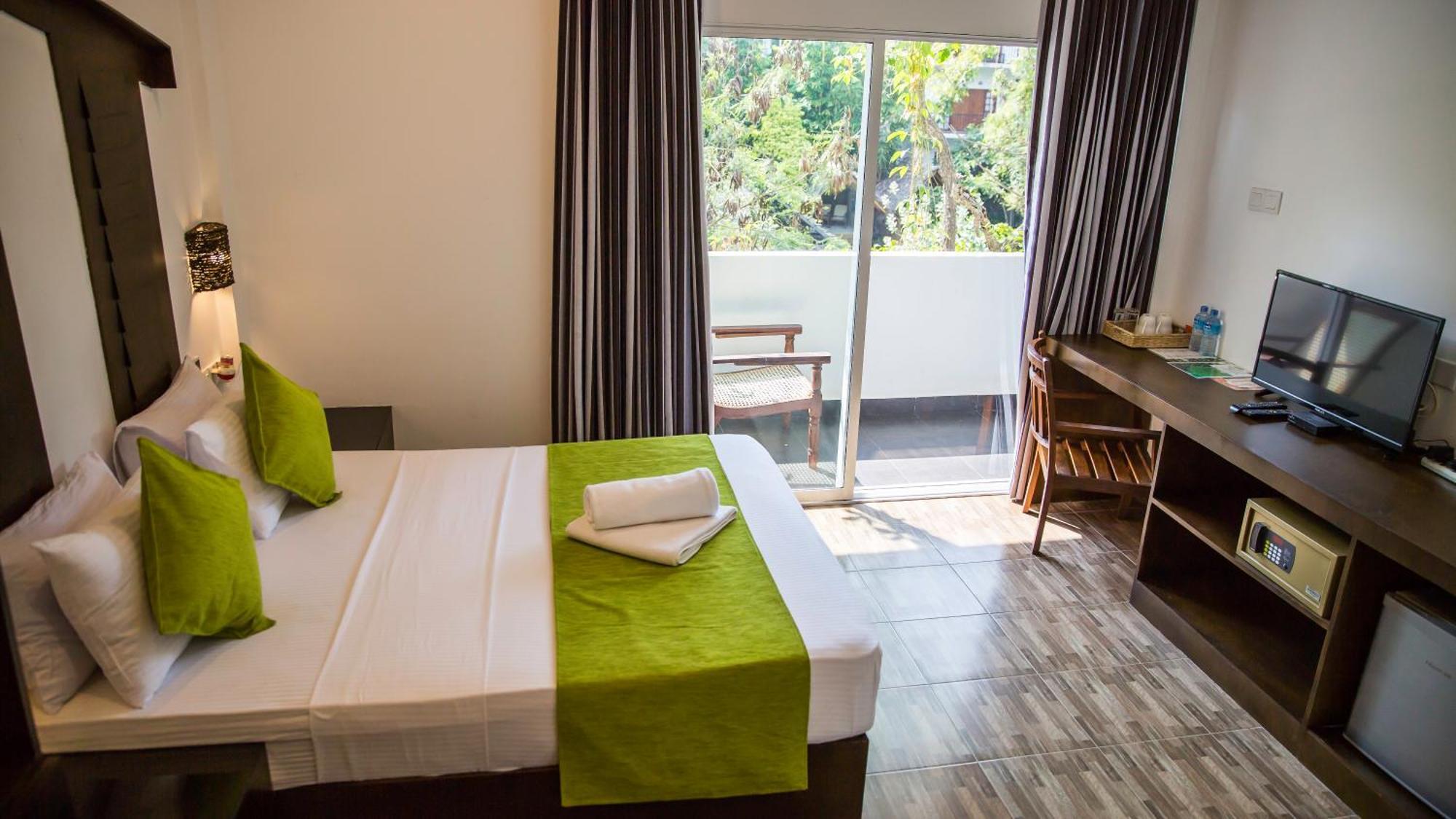 Sundaras Infinity Jungle Resort 담불라 외부 사진